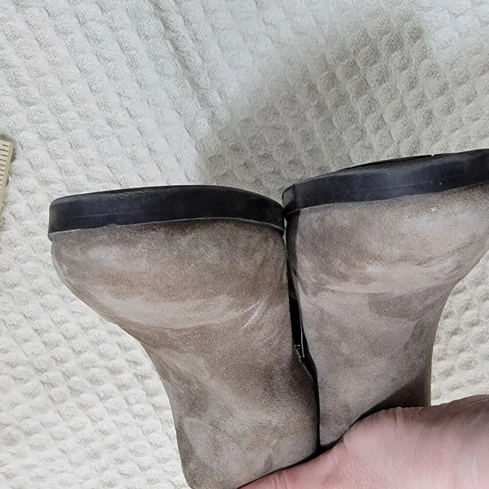 Vionic Womens Cecily Ankle Boots Stone  Suede Waterproof‎ Size 7 EUC